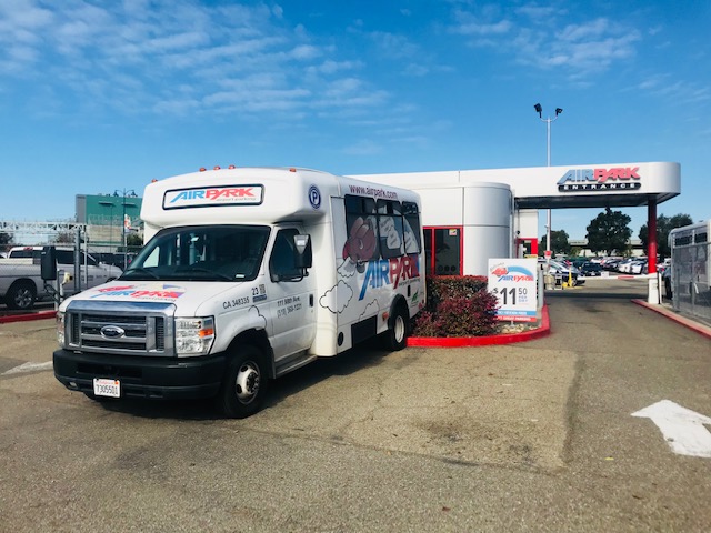 Airport: Airpark Oakland Parking (OAK) Background