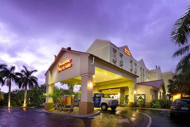 Airport: Hampton Inn & Suites Ft. Lauderdale Airport (FLL) Background
