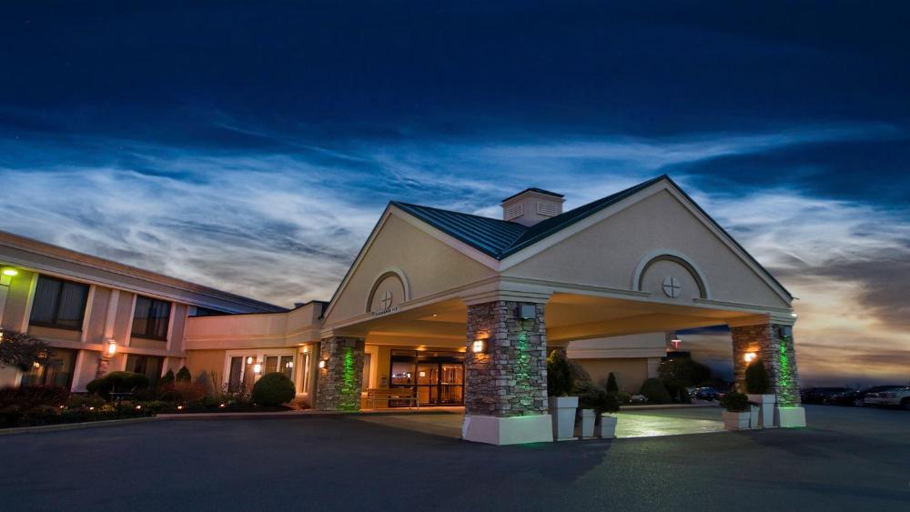 Buffalo Airport Hotel (BUF)