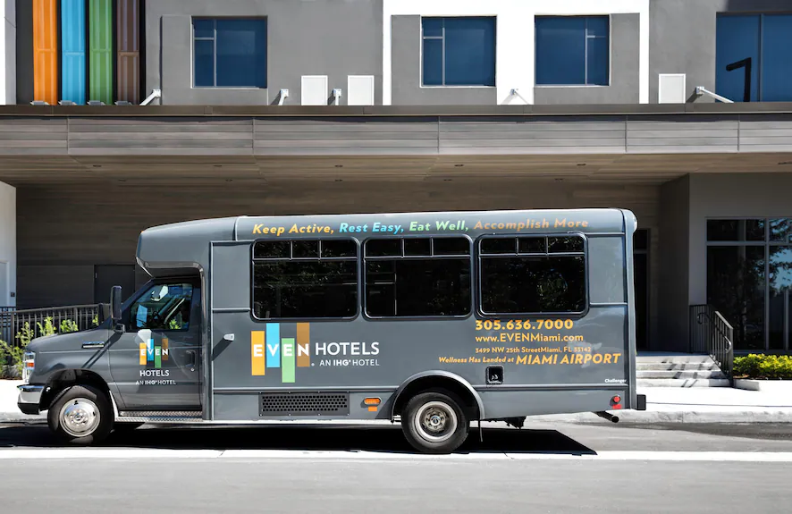 Airport: EVEN Hotel Miami (MIA) Background