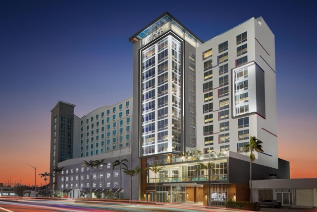 Airport: Aloft by Marriott Fort Lauderdale Airport (FLL) Background