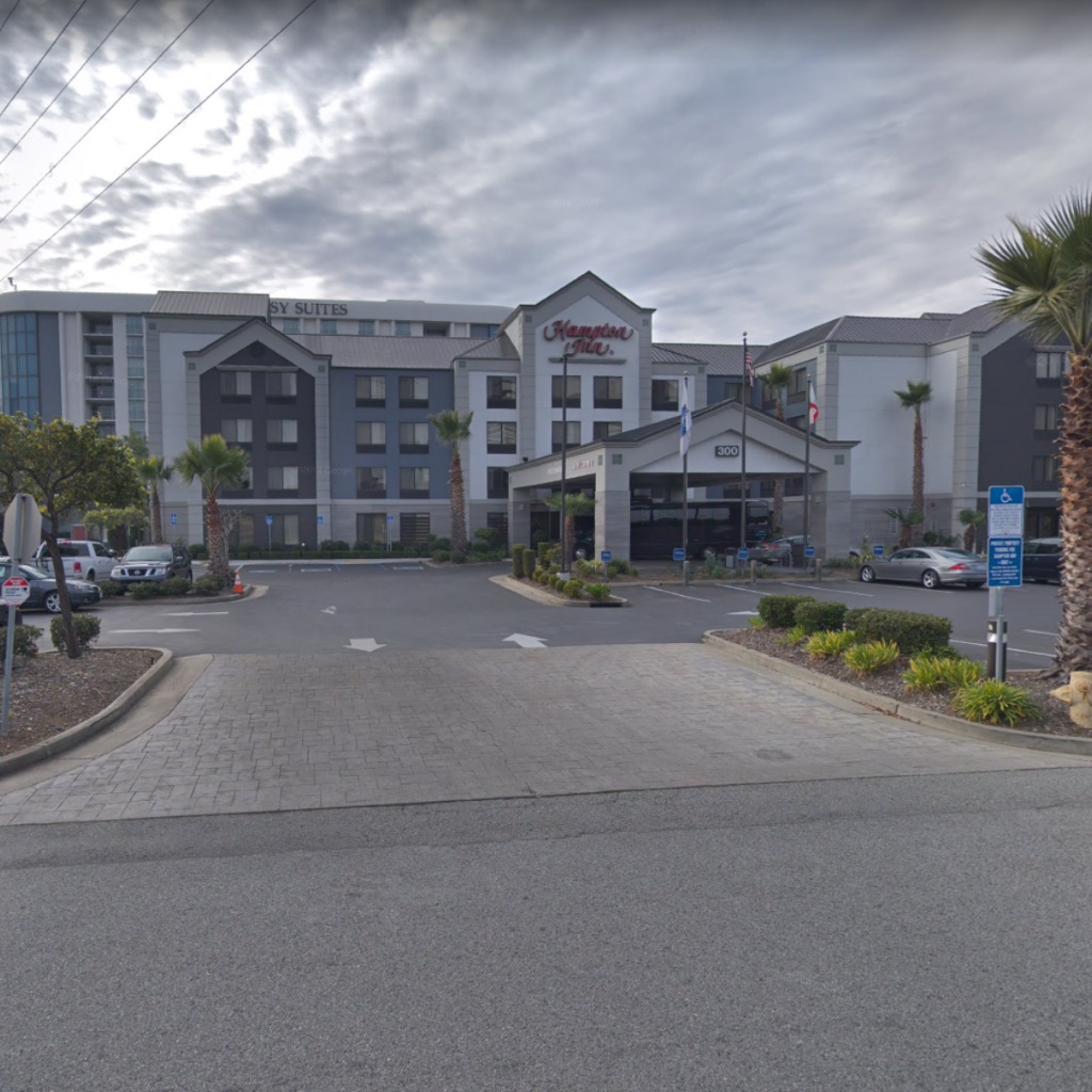 Airport: Hampton Inn (SFO) Background